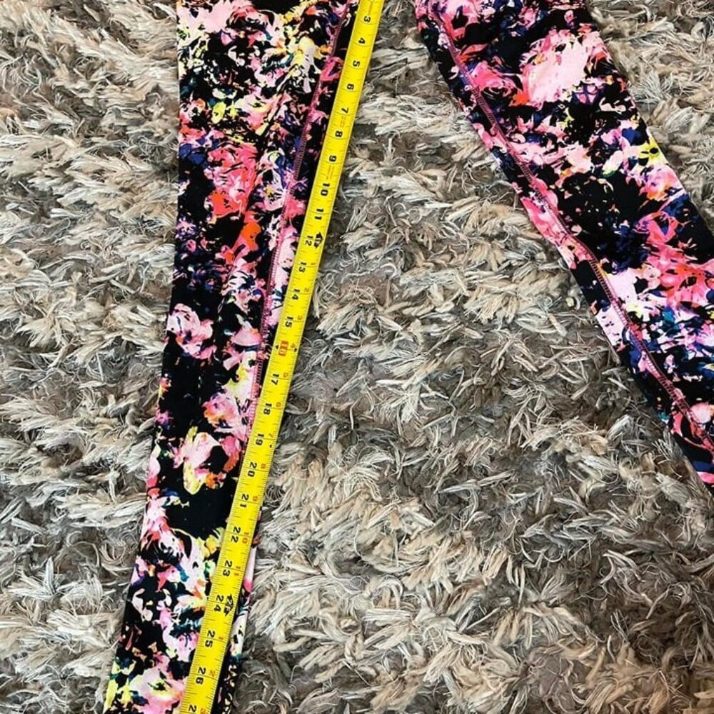 NWT Multi-Colored Paint Splatter Design Leggings XS - Picture 7 of 7